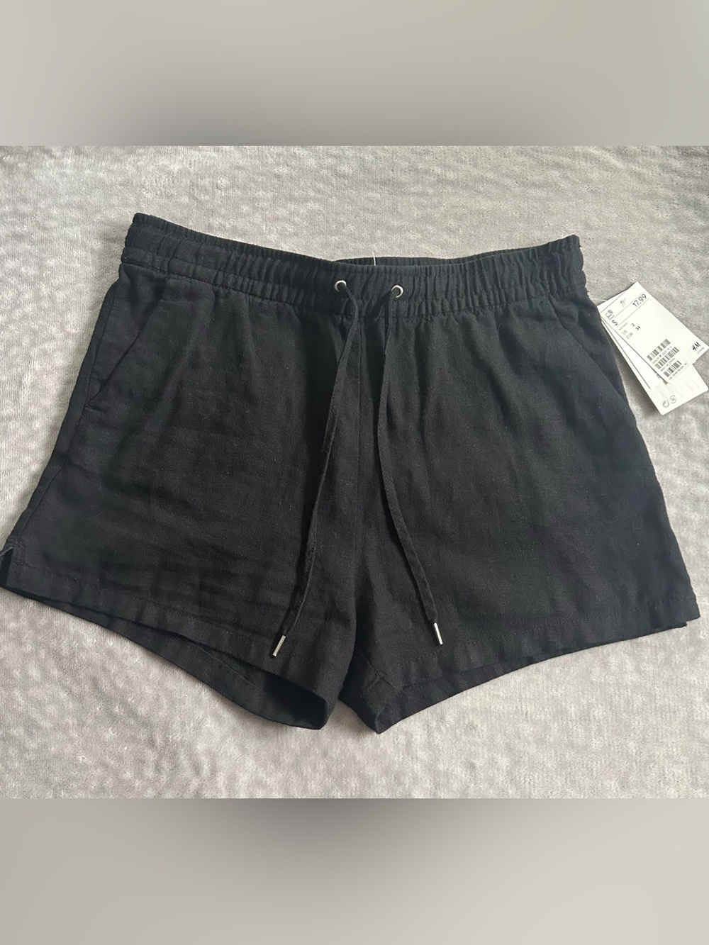 H&M linen blend shorts